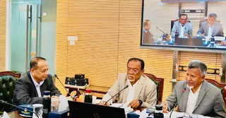 নির্বাচনি ইশতেহার বাস্তবায়নে আমলাতান্ত্রিক জটিলতা পরিহারের নির্দেশ